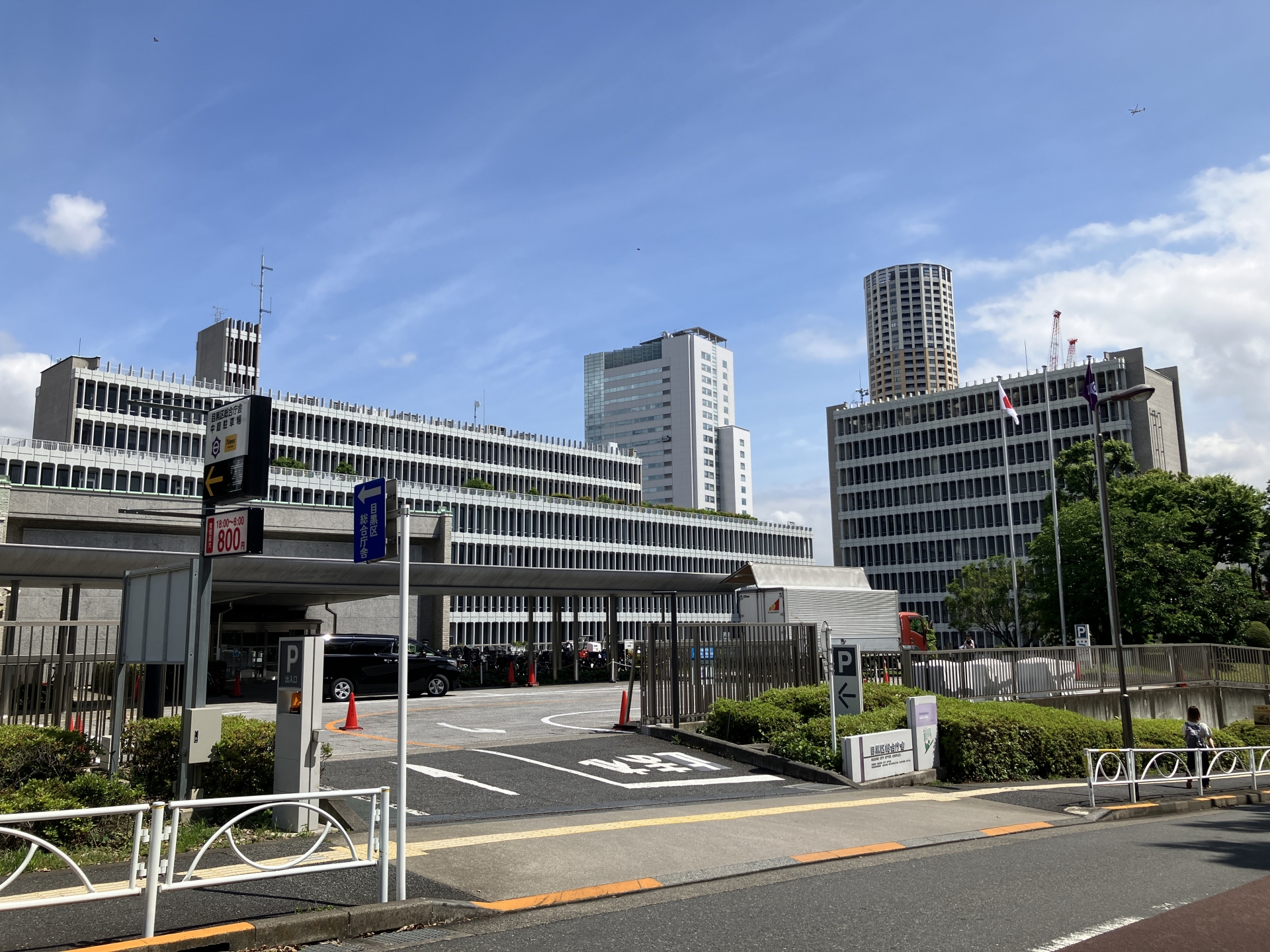 霞が関の官庁街の風景